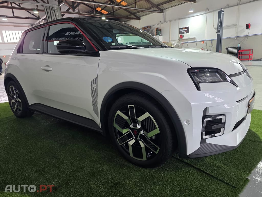 Renault 5 E-TECH 110KW CONFORT RANGE TECHNO