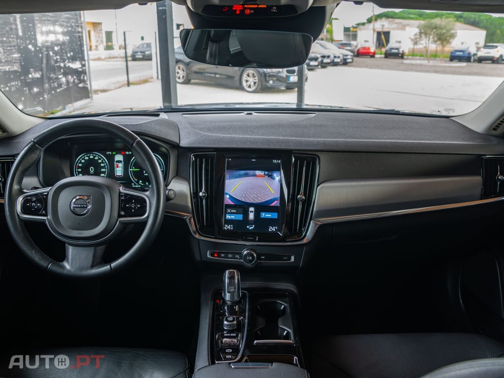 Volvo V90 2.0 T8 Inscription AWD Geartronic