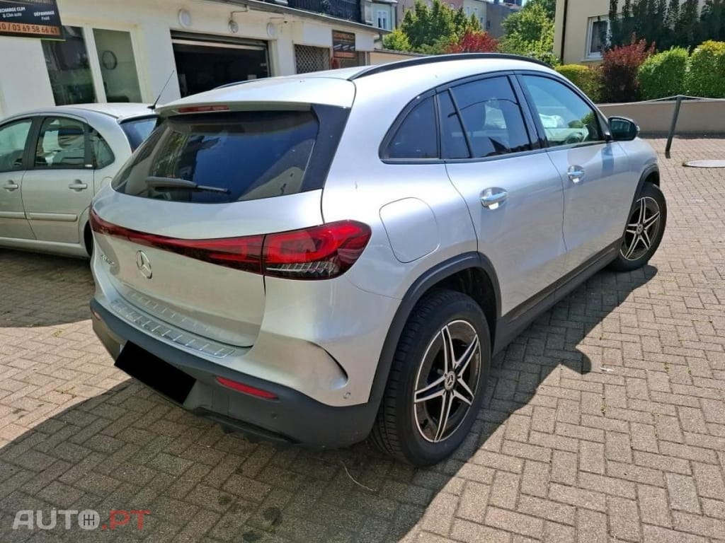 Mercedes-Benz EQA 250+ AMG Line