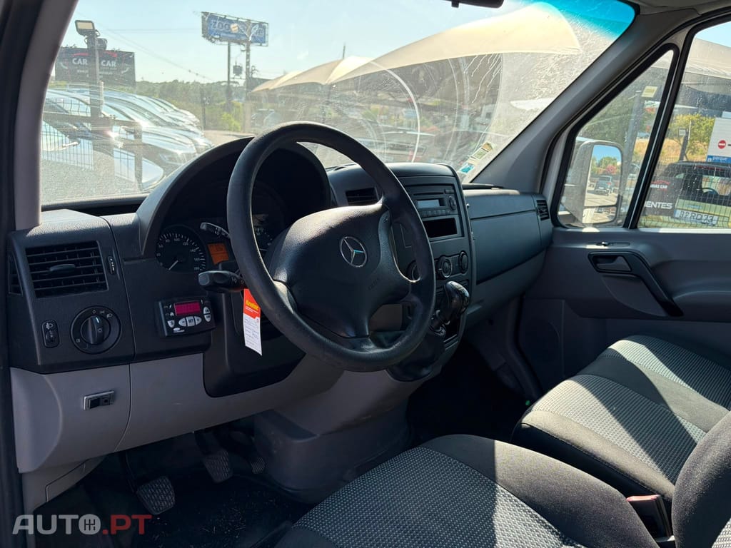 Mercedes-Benz Sprinter 516 CDI/37