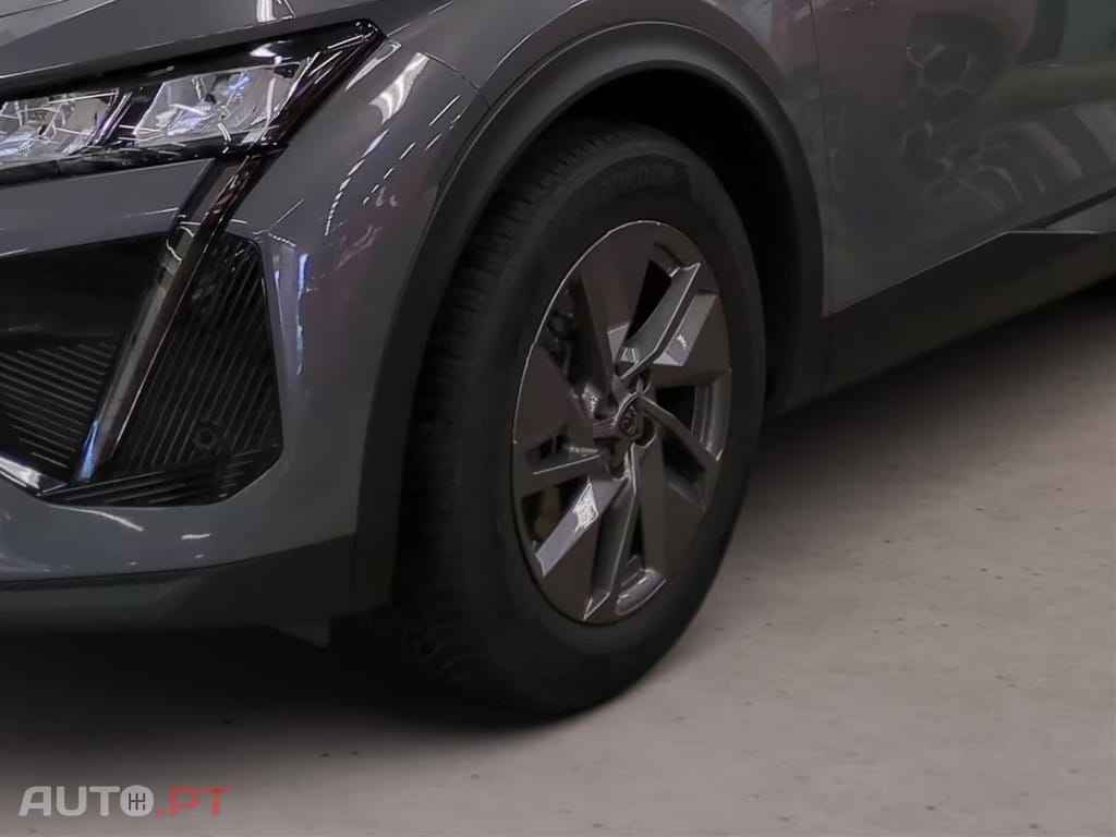 Peugeot 408 1.6 Hybrid Allure e-EAT8