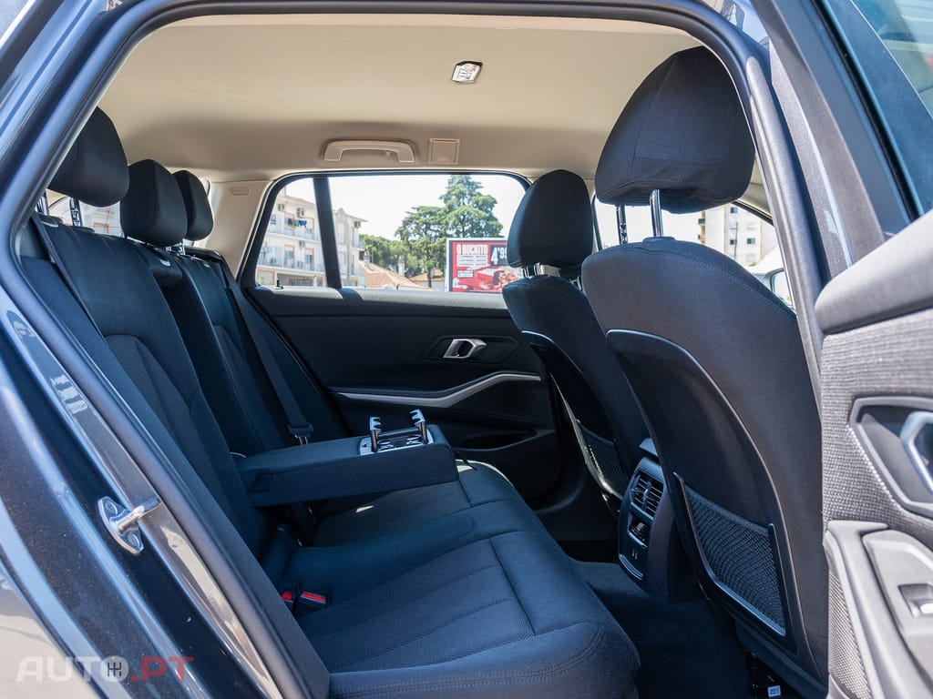 BMW 318 d Auto