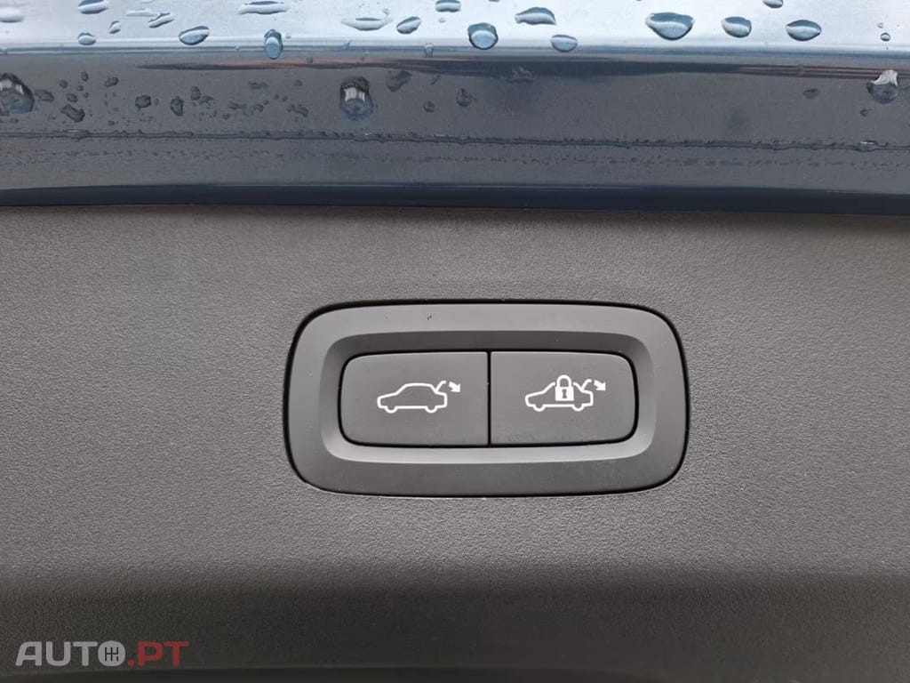 Lynk & Co 01 PHEV I.V.A DEDUTÍVEL 