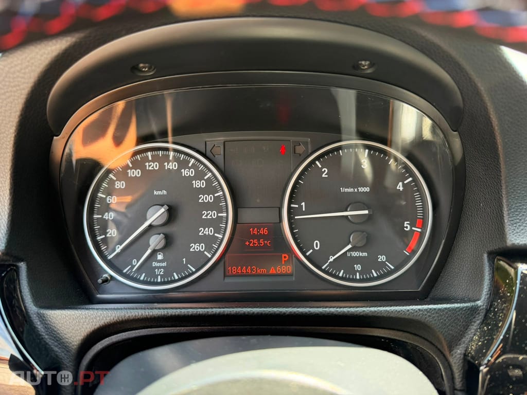 BMW 320 d Auto