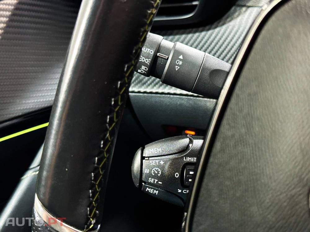 Peugeot E-208 50 kWh GT Pack