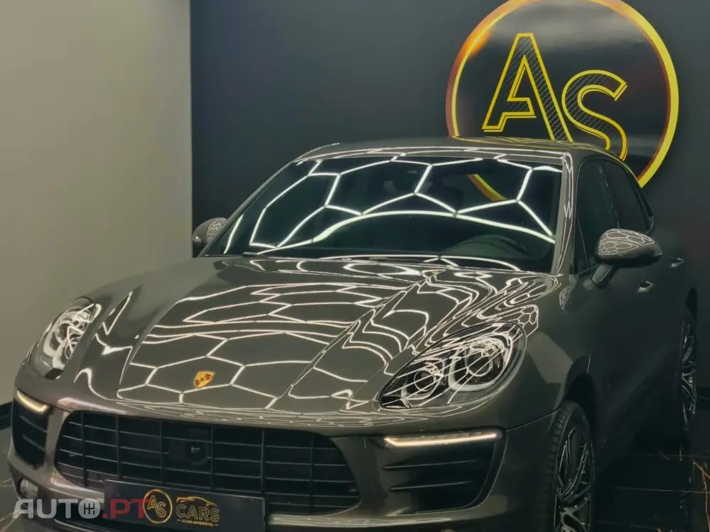 Porsche Macan PDK