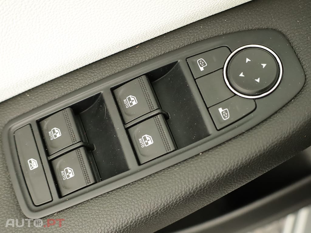 Renault Clio Clio 1.0 TCe Techno Bi-Fuel