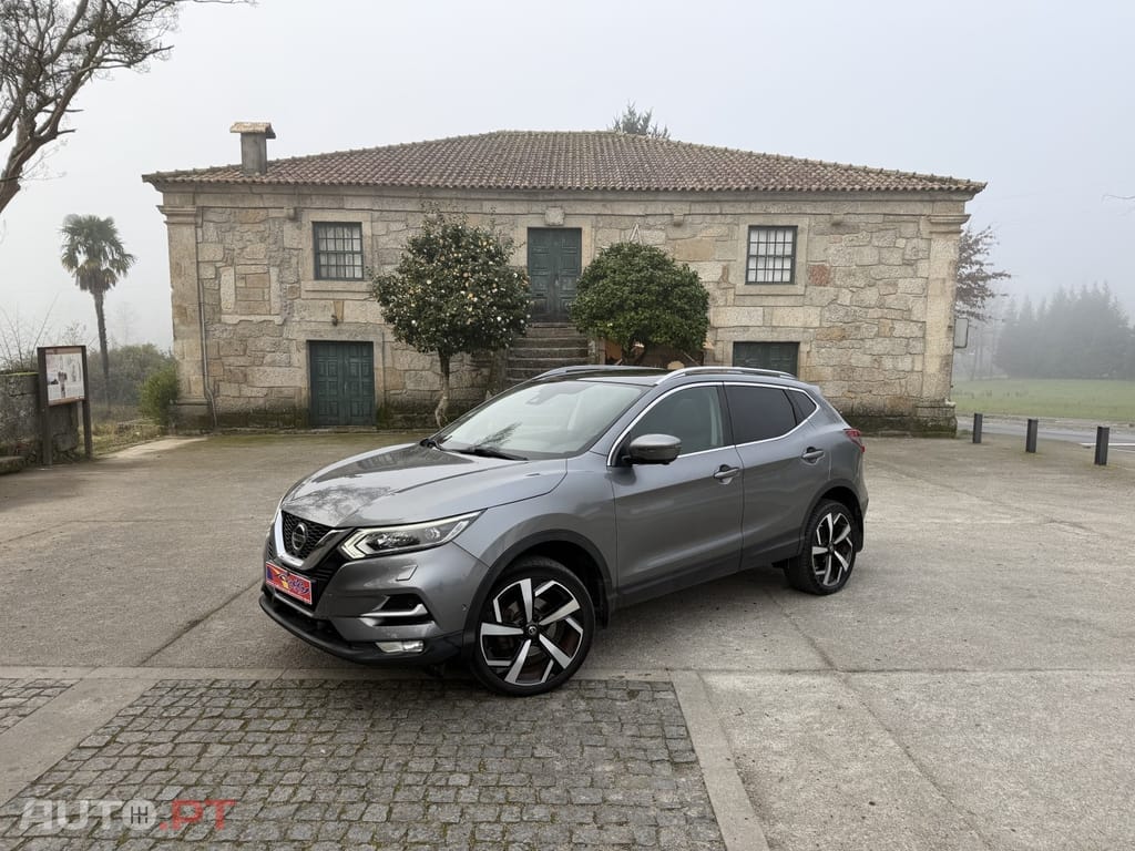Nissan Qashqai 1.6 Tekna Sport 18
