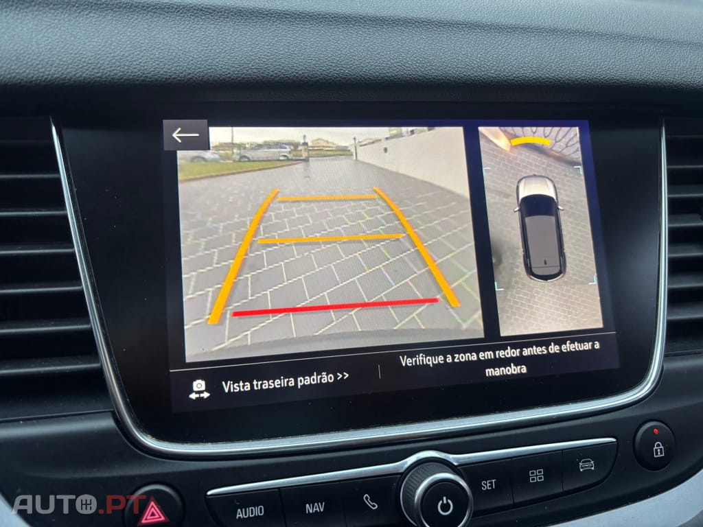 Opel Grandland (X) 1.2 T Design & Tech AT