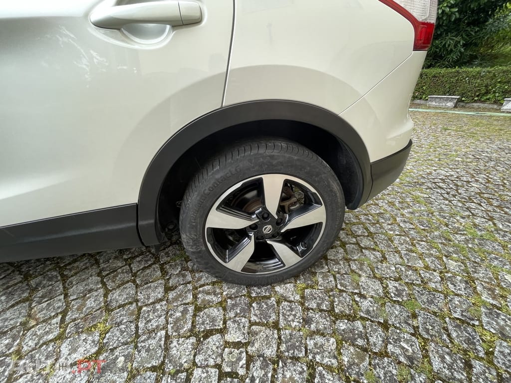 Nissan Qashqai 1.5 dCi N-Connecta 18 RS