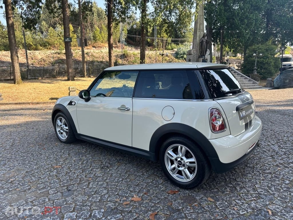 MINI Cooper One 1.6