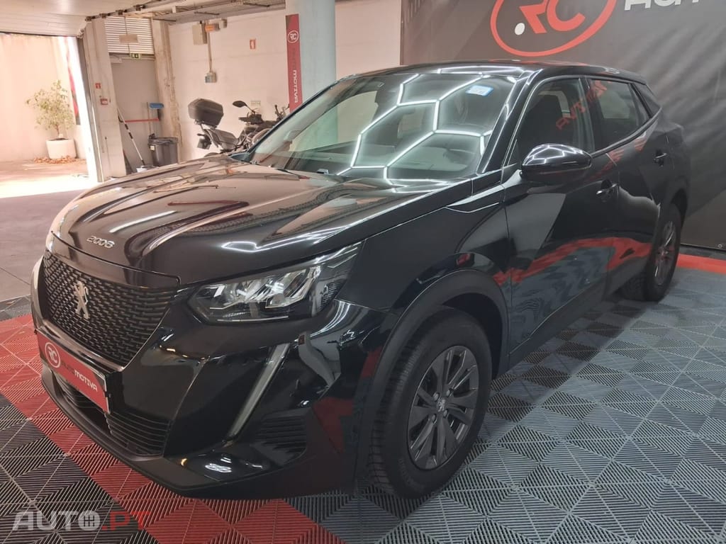 Peugeot 2008 1.2 PureTech Active Pack EAT8