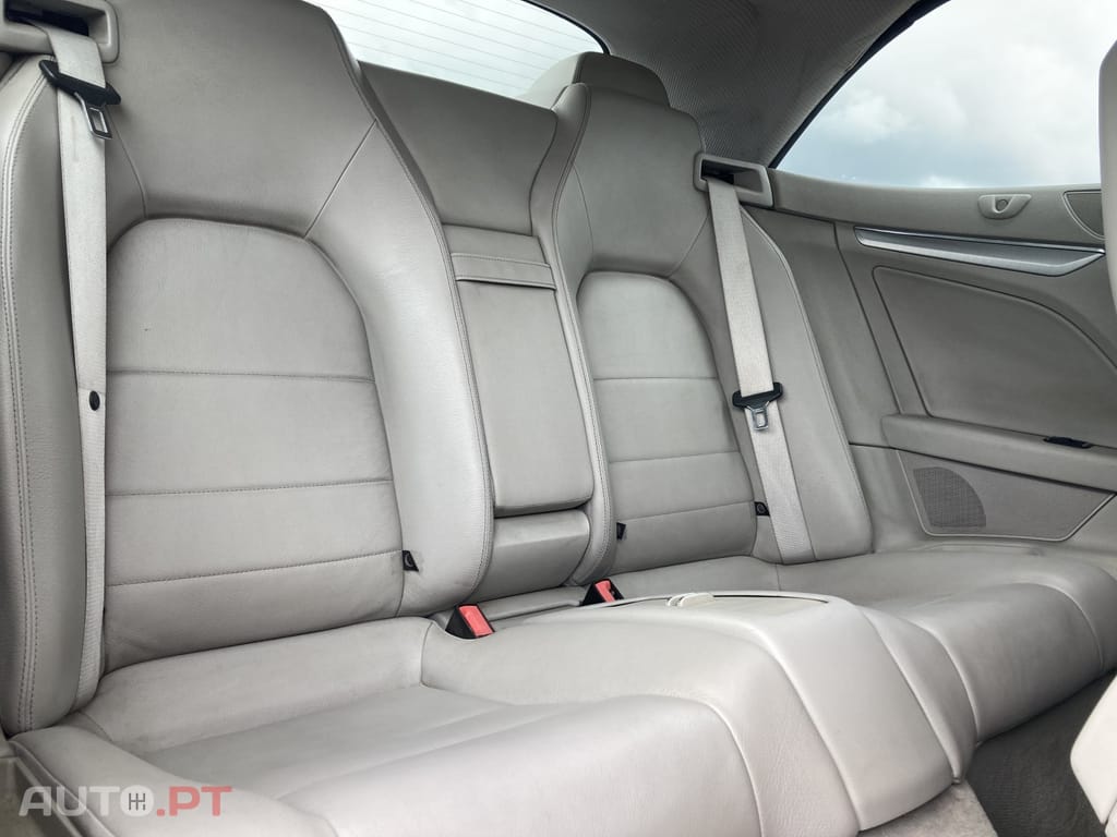 Mercedes-Benz E 250 CDi Avantgarde BlueEfficiency Auto.
