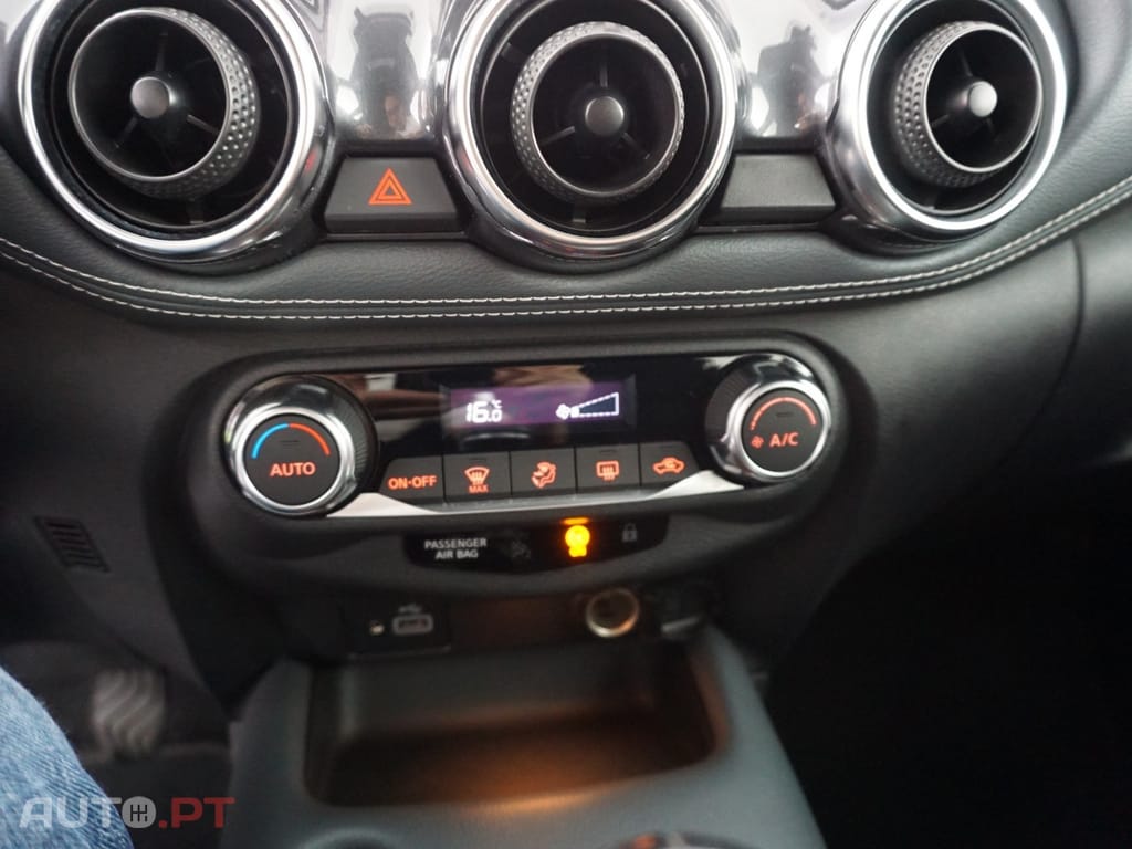 Nissan Juke 1.0 DIG-T N-Connecta