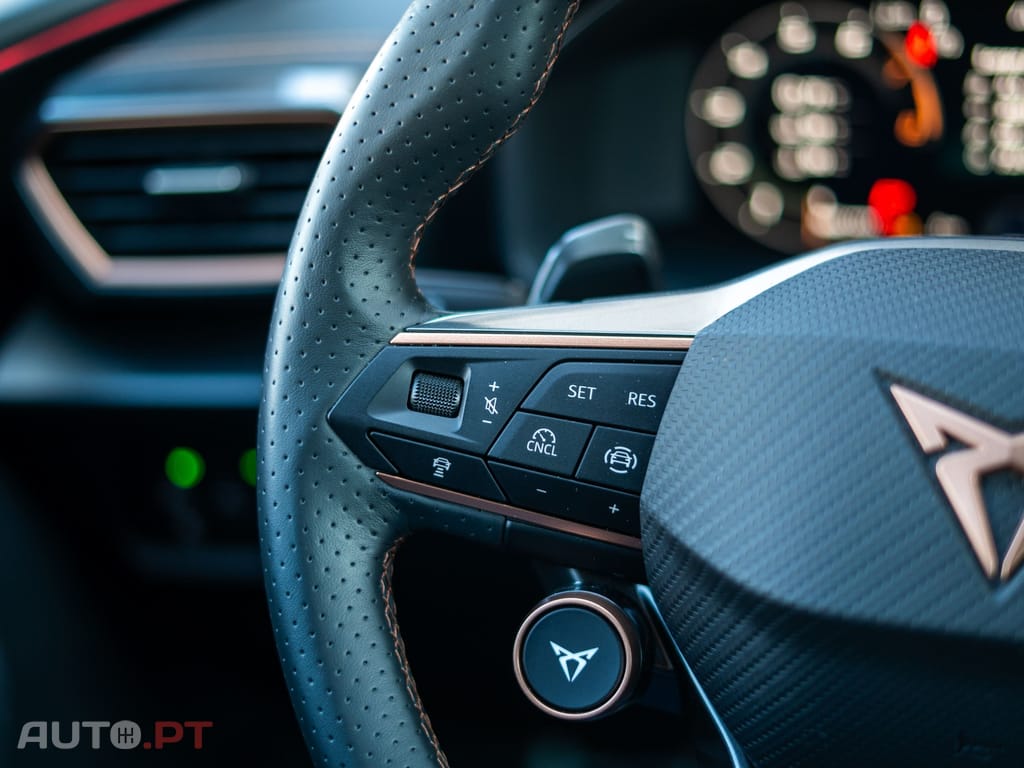 Cupra Leon ST 1.5 e-Hybrid VZ DSG