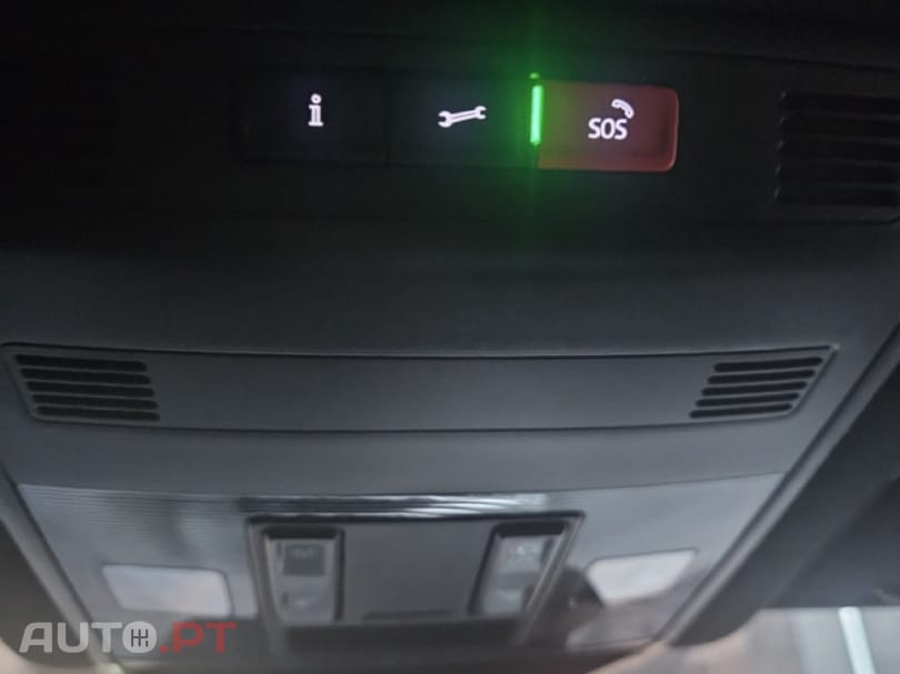 Volkswagen T-Roc 2.0 TDI R-Line DSG