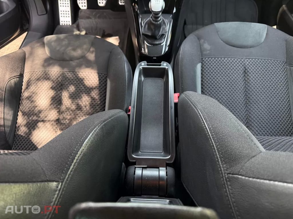 Citroen DS3 1.6 e-HDi Airdream Sport Chic