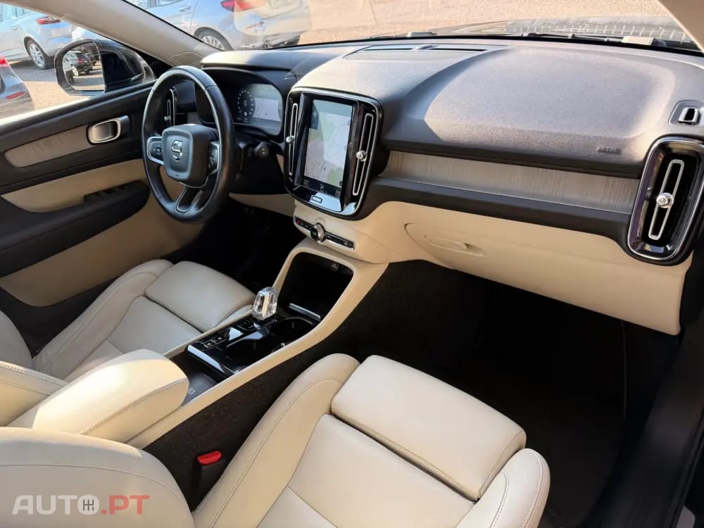 Volvo XC40 1.5 T5 PHEV Inscription Expression