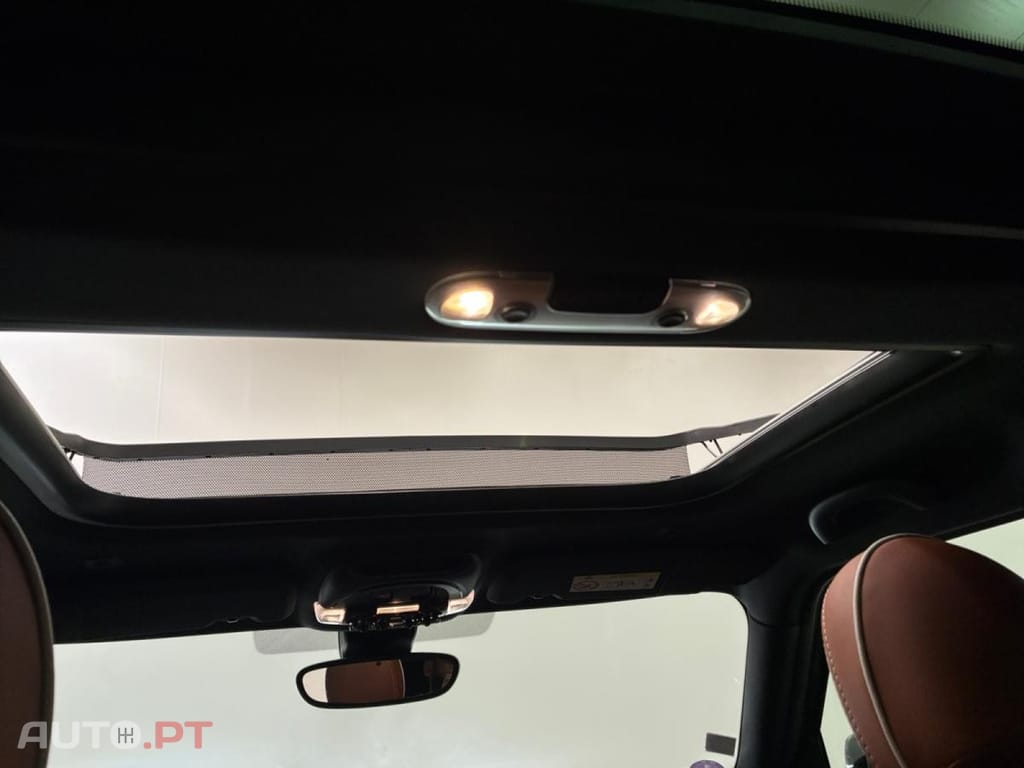 MINI Countryman Cooper SE Premium Essential Auto