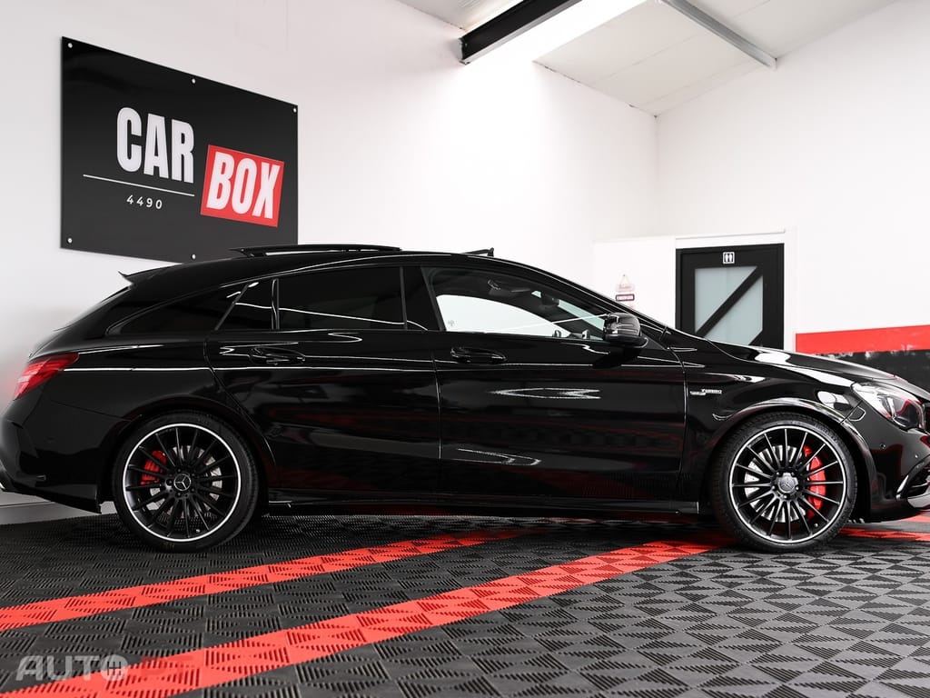 Mercedes-Benz CLA 45 AMG 4Matic Speedshift 7G-DCT Night Edition