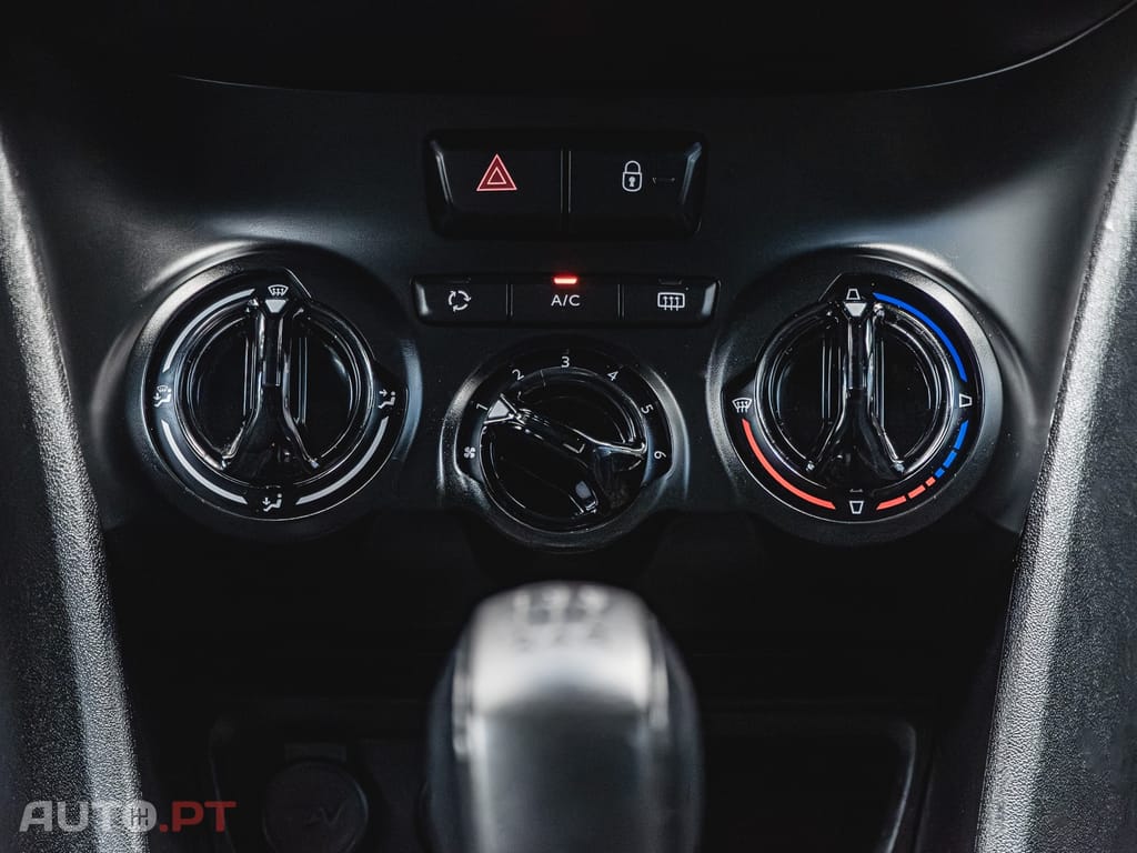 Peugeot 208 1.6 BlueHDi Style
