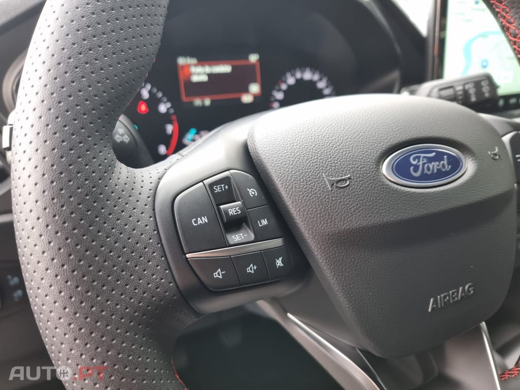 Ford Focus 1.0 EcoBoost MHEV ST-Line
