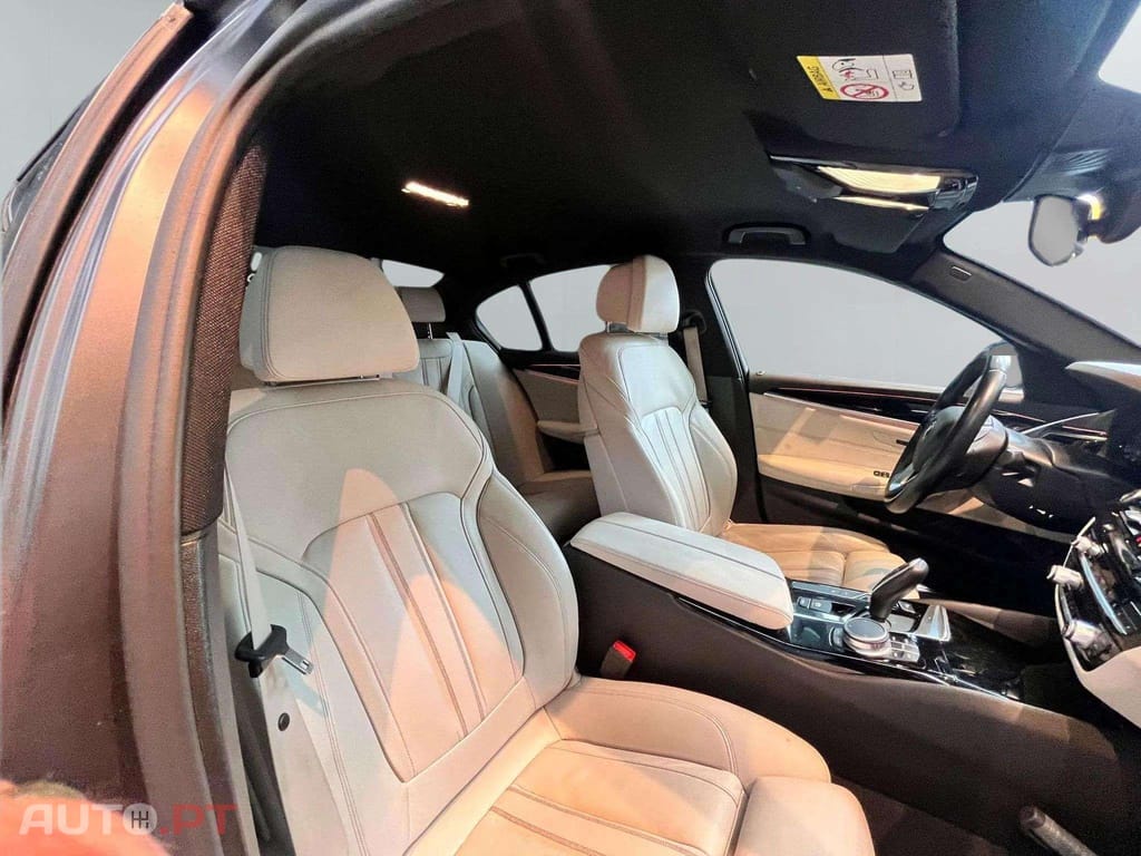 BMW 530 iPerformance 