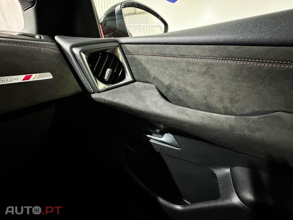 DS DS3 Crossback E-TENSE PERFORMANCE LINE +