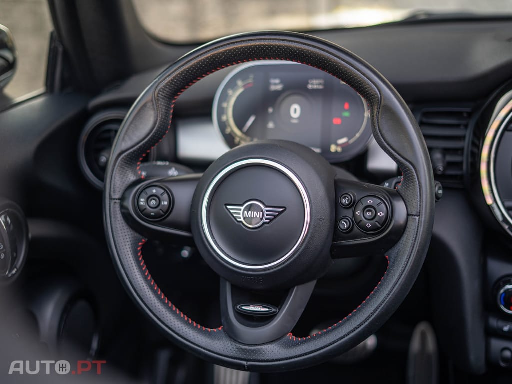 MINI Cabrio Cooper Premium Extra JCW Auto
