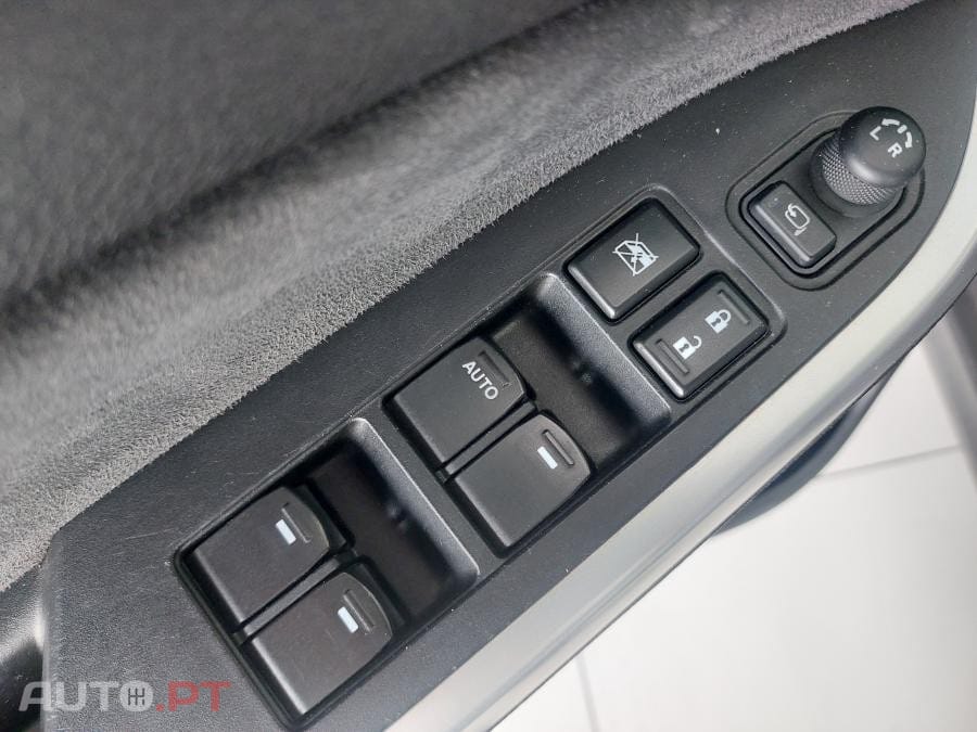 Suzuki Vitara 1.6 DDiS GLE AT 4WD