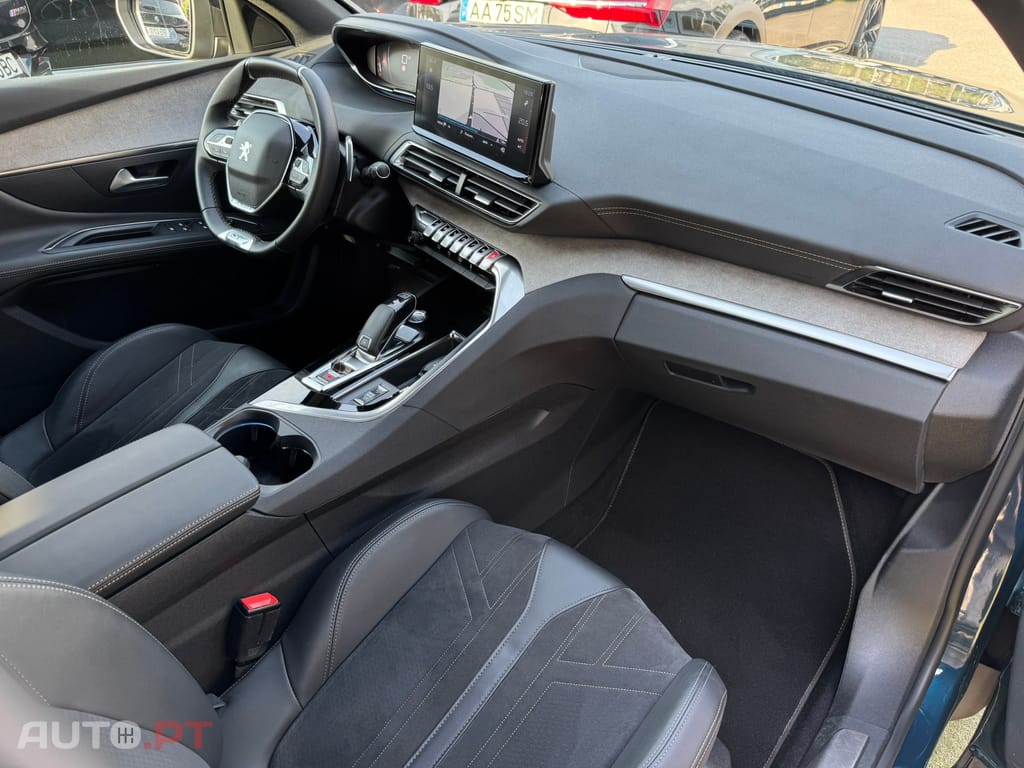 Peugeot 3008 1.5 BlueHDi GT EAT8