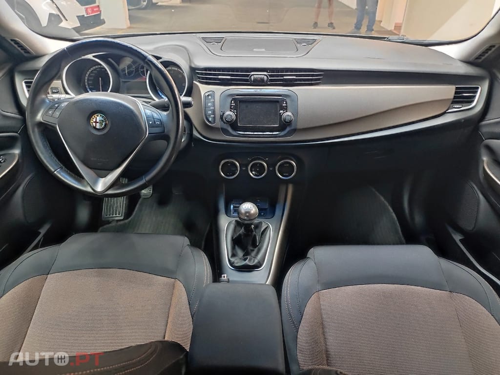 Alfa Romeo Giulietta 1.6 JTDm Exclusive