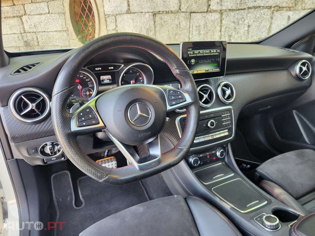 Mercedes-Benz A 180 d 7G-DCT AMG Line