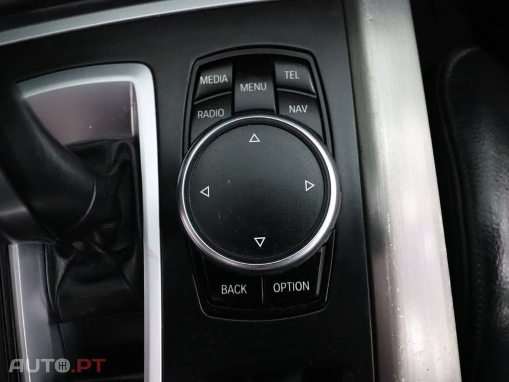 BMW X5 25 d sDrive Comfort 7L