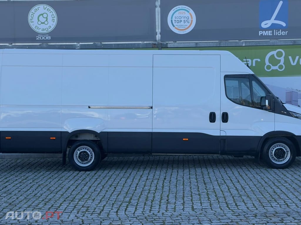 Iveco Daily 3.0 - 180 CV  L 4 H 2