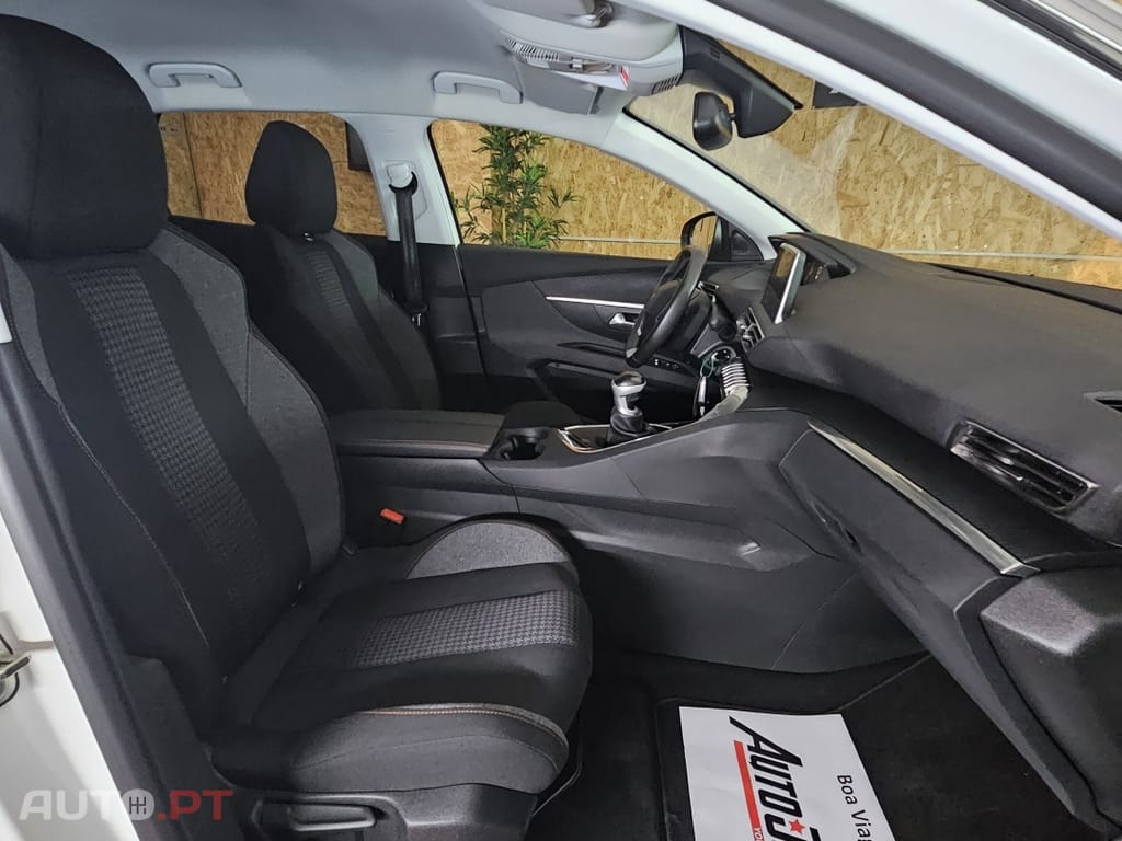 Peugeot 3008 1.5 BLUE HDI ACTIVE BUSINESS