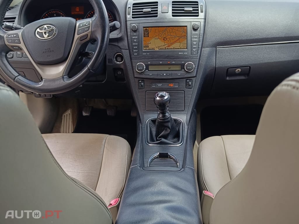 Toyota Avensis 2.2 D-CAT Sol+GPS
