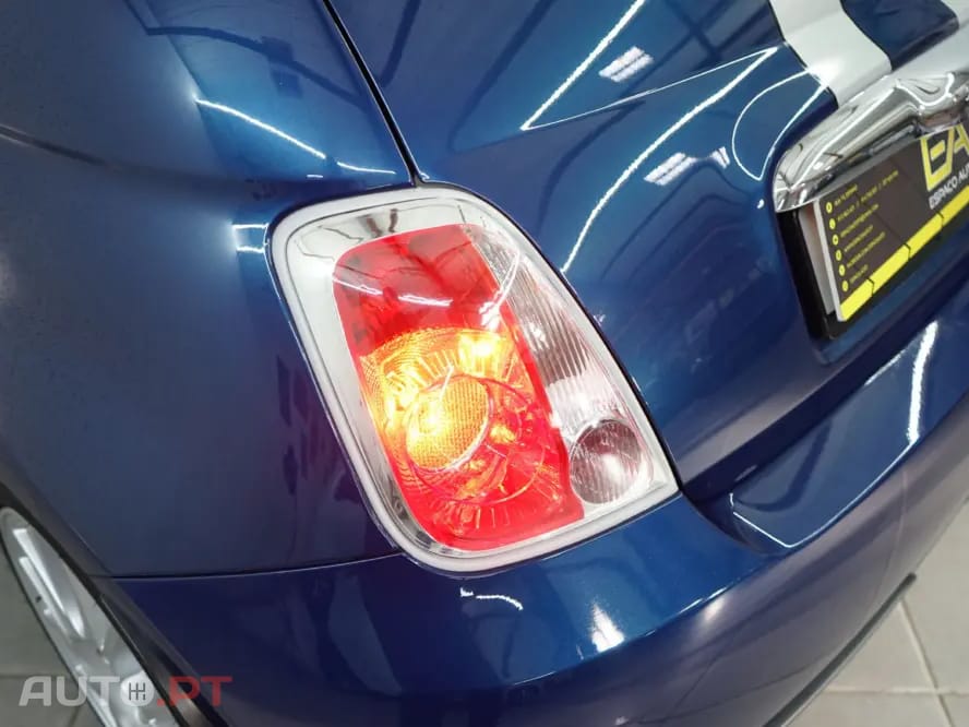 Abarth 695 Outro