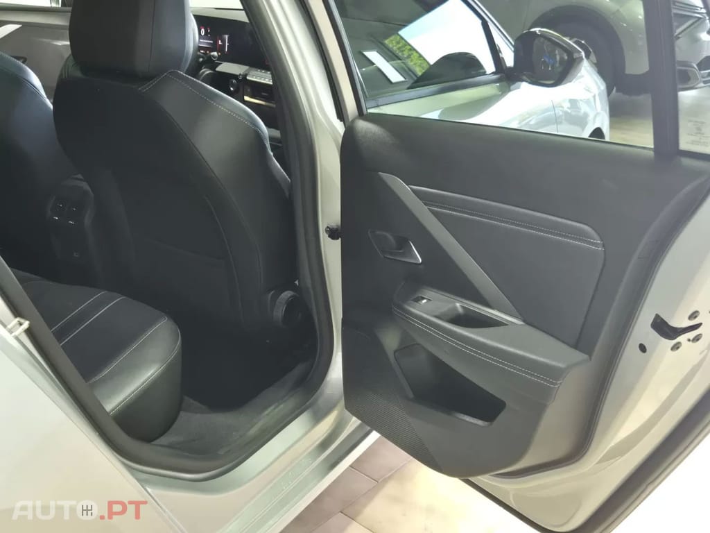 Opel Astra Sports Tourer 1.2 T GS Line Aut.