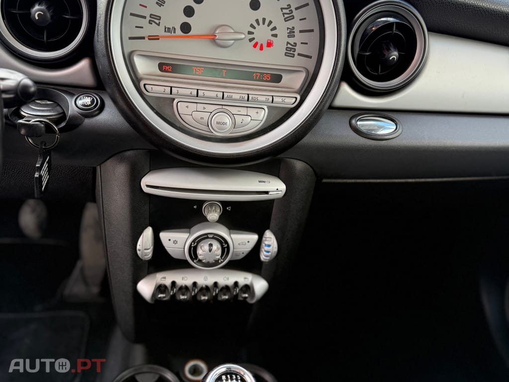 MINI Cooper D