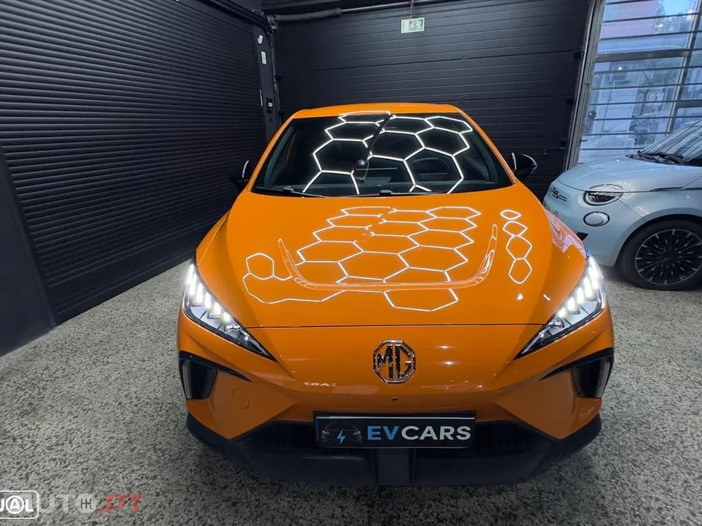 MG MG4 64 kWh Luxury