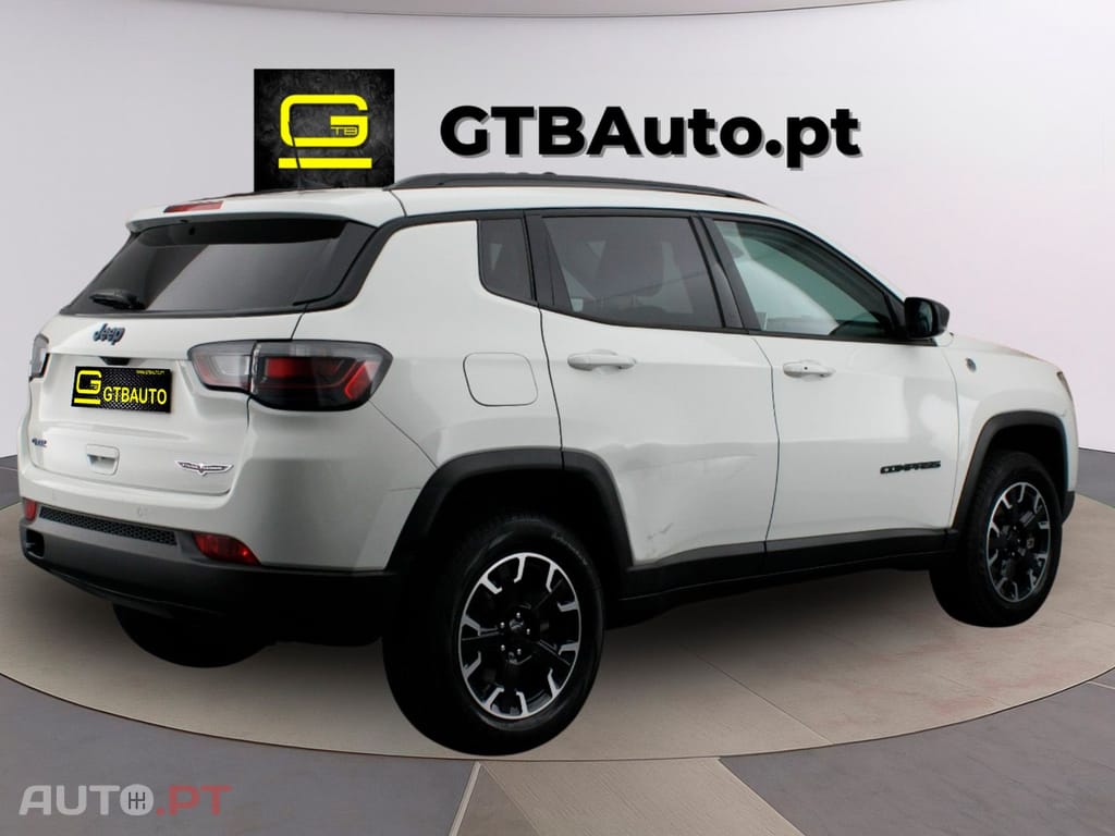 Jeep Compass 1.3 PLUG IN HYBRID 4X4 TRAILHAWK I.V.A DEDUTÍVEL