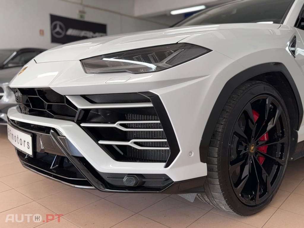 Lamborghini Urus 4.0 V8