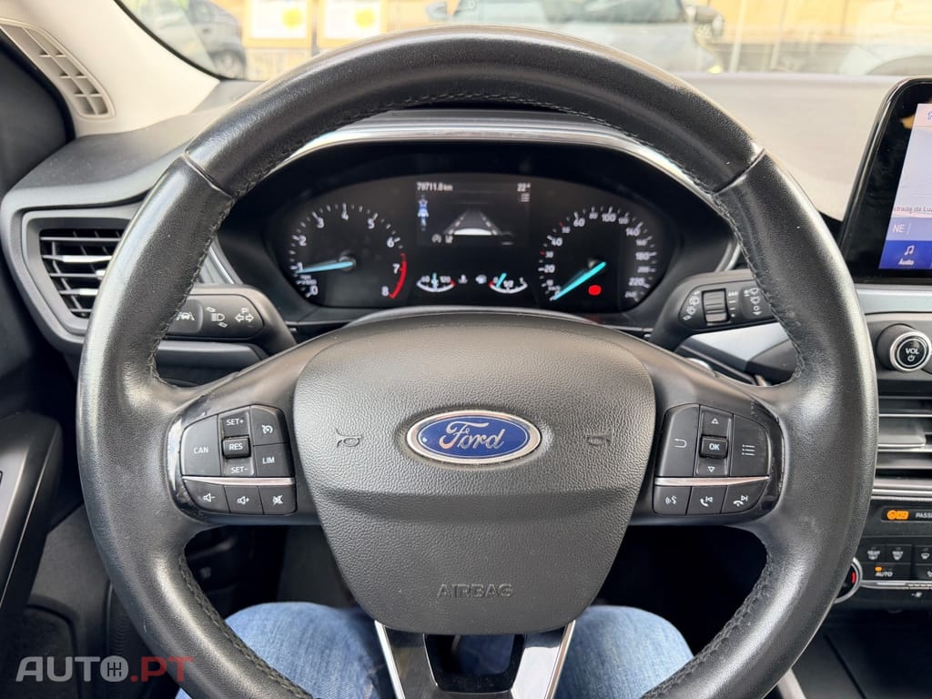Ford Focus SW 1.0 EcoBoost Active X