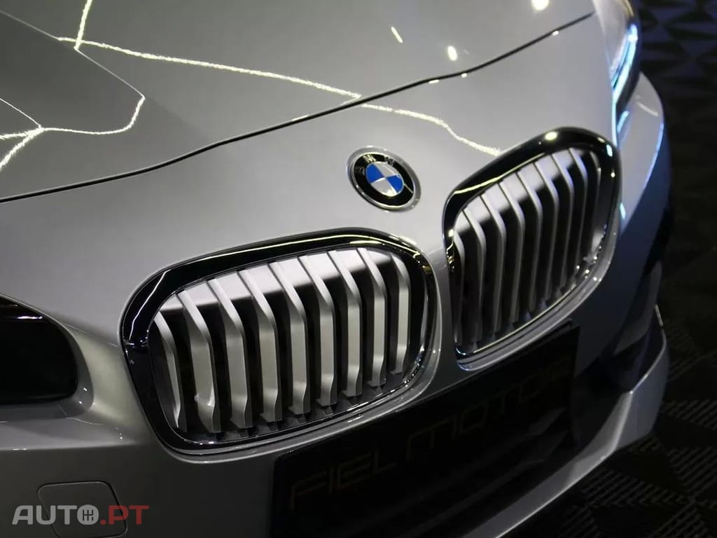 BMW 225 Line Luxury