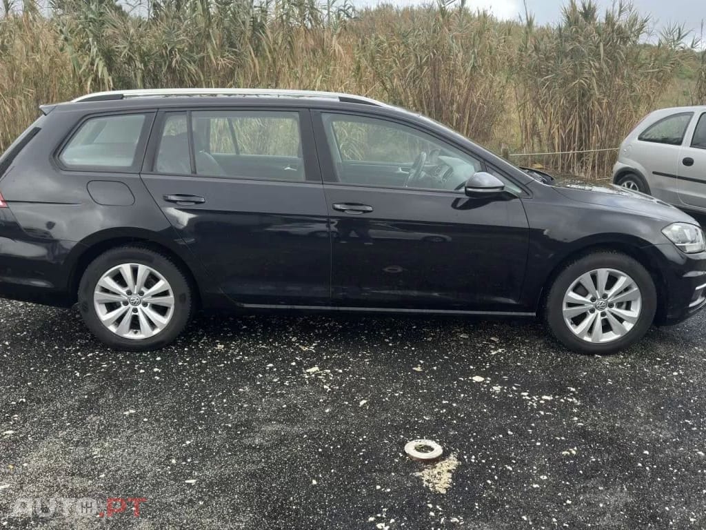 Volkswagen Golf Variant 1.6 TDi Confortline