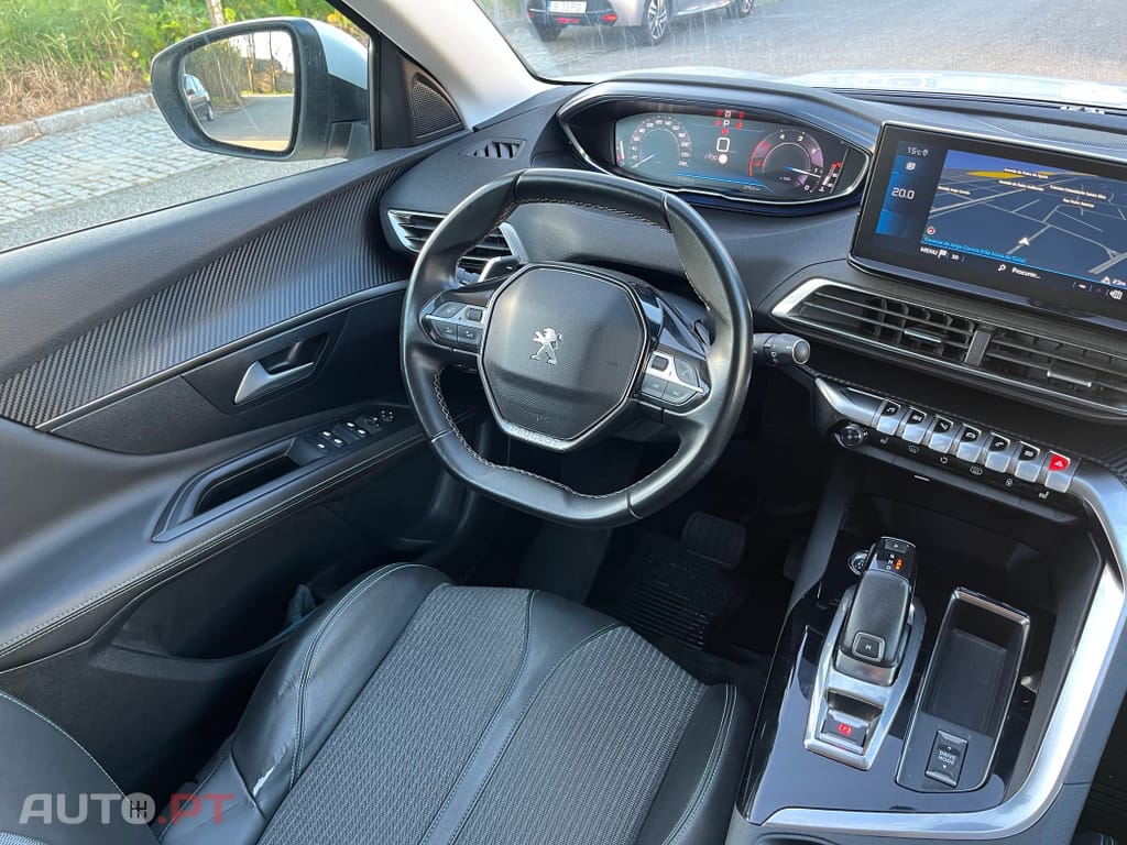 Peugeot 3008 1.5 BlueHDi Allure Pack EAT8