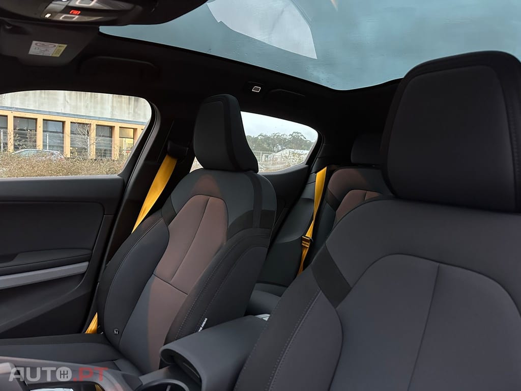 Polestar 2 Long Range 82 kWh AWD Performance Plus