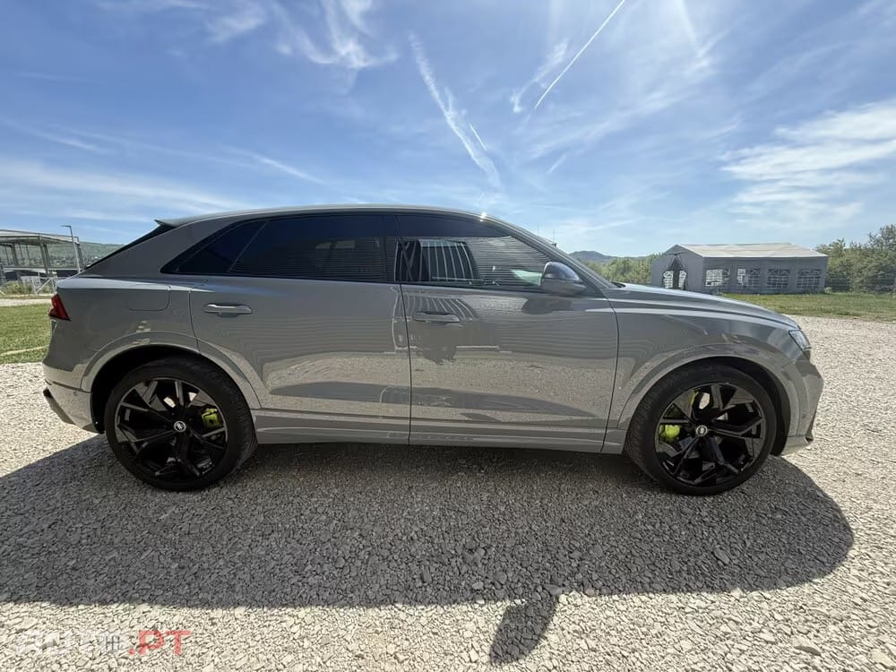 Audi RSQ8 Sport
