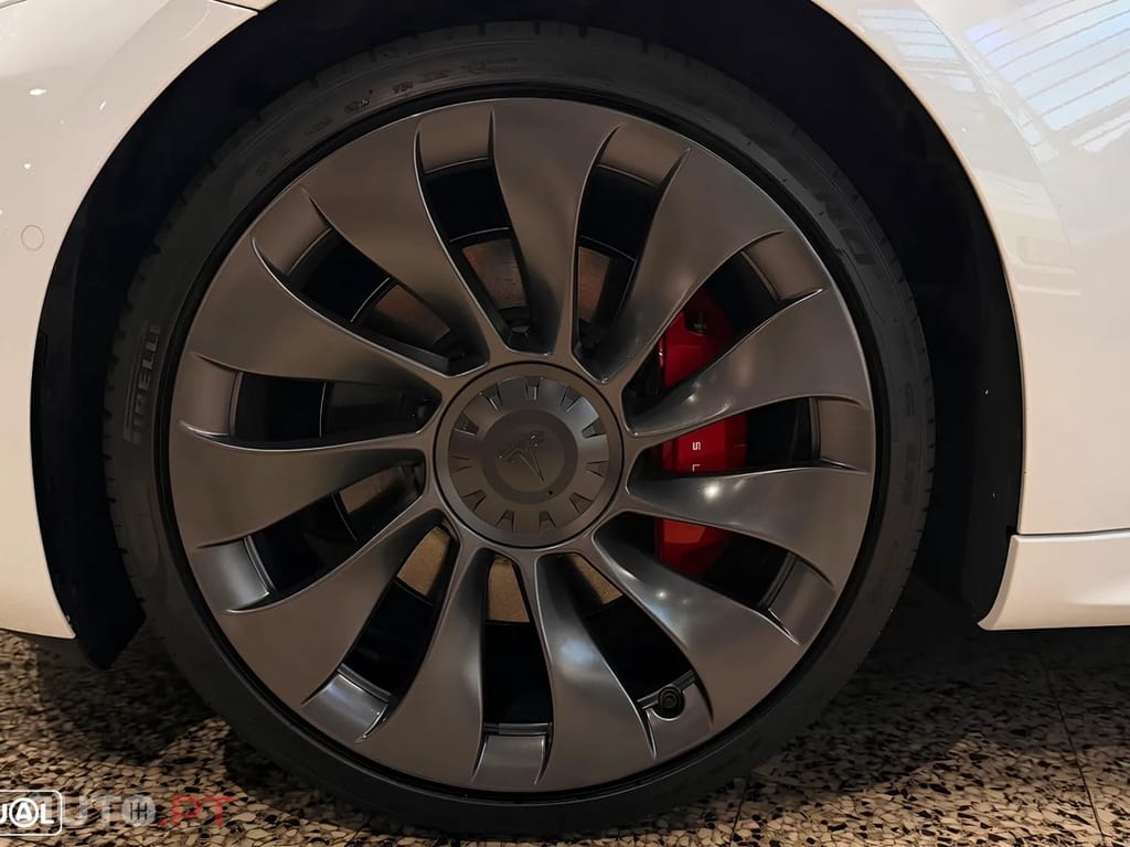 Tesla Model 3 Performance Dual Motor AWD